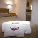 La Terra Del Benessere Bed & Breakfast 3*