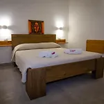 La Terra Del Benessere Bed & Breakfast 3*